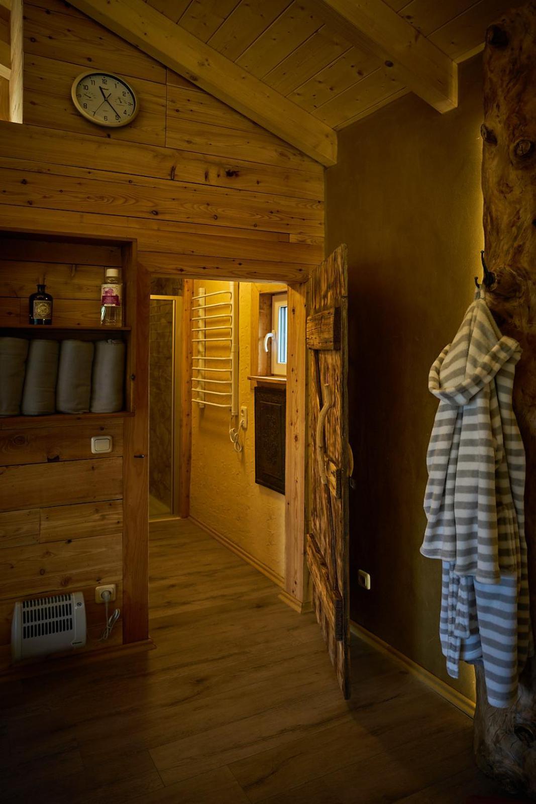 Hotel Olbernhau Mit Sauna - Kleines Landhotel Zur Ofenschenke Exterior foto